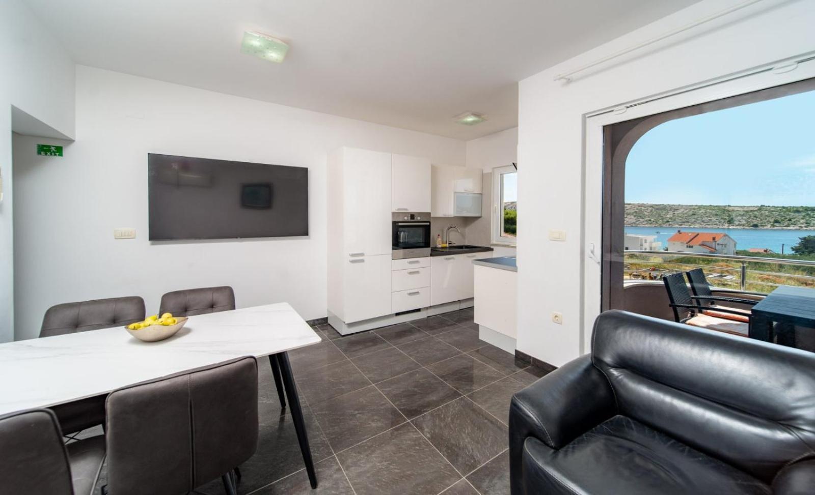 Apartments Host Barbat na Rabu Zewnętrze zdjęcie