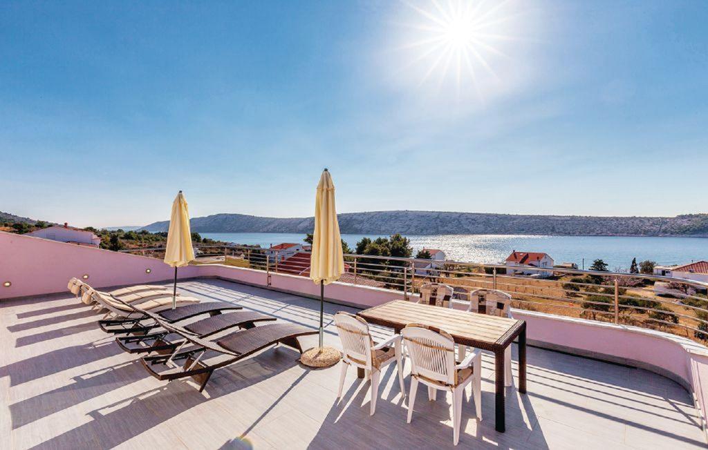 Apartments Host Barbat na Rabu Zewnętrze zdjęcie